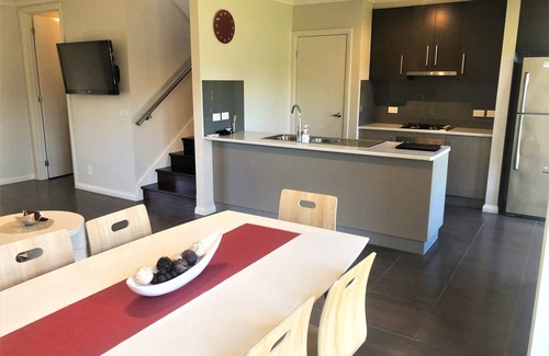 Yarrawonga Apartment | Apartment on Hunt Street Yarrawonga