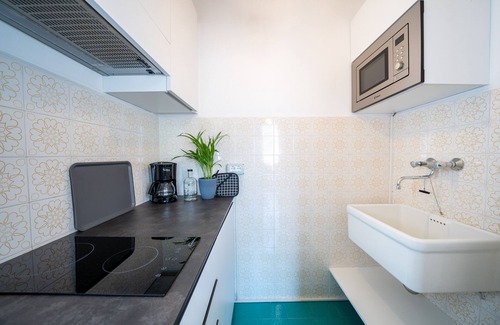 Seestrasse Apartment | Apartment on Lake Kaltern 2