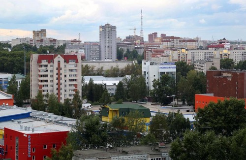 Nizhnyaya Maksakovka Apartment | Apartment on Ordjonikidze 17