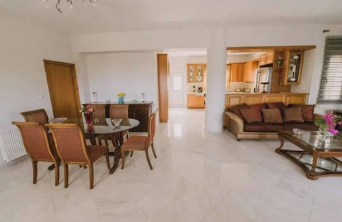 Monopari Apartment | Apartment 'Palailimnos' with Sea View, Wi-Fi and Air Conditioning