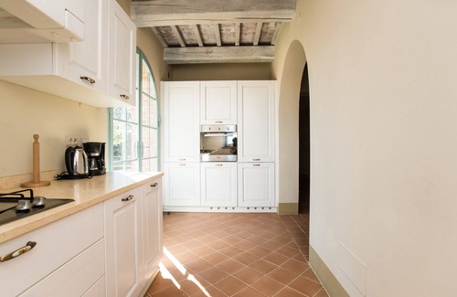 Trequanda House | Apartment Pino- Cignella Resort Accommodation in Tuscany