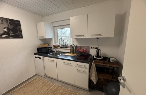 Reinsfeld Apartment | Apartment-Premium-Private Bathroom-Garden view-Hollywood-Suite