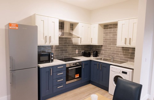 Londonderry Apartment | -Apartment-Private Bathroom-1 Bedroom