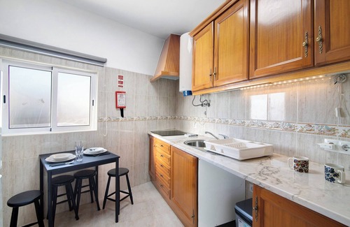 Sao Bras de Alportel Apartment | Apartment 'Casa Da Vila Nº4' with Wi-Fi and Air Conditioning