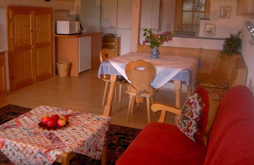 Kreuzfeld Apartment | Apartment Rauschberg for 4 persons with balcony, 67 sqm, kitchenette