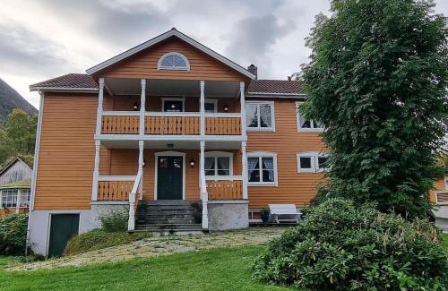 Orsta Apartment | Apartment, Rekkedal Gjestegard - Sæbø