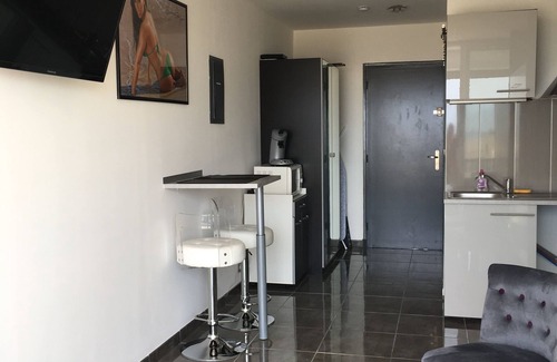Naturist Village Apartment | Apartment rental in naturist village Cap d´Agde, beautiful sea view