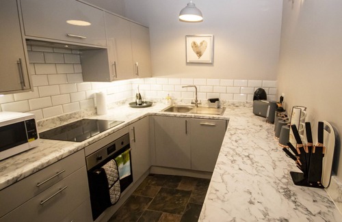 Exmouth Apartment | Apartment right on the seafront of Exmouth Beach.