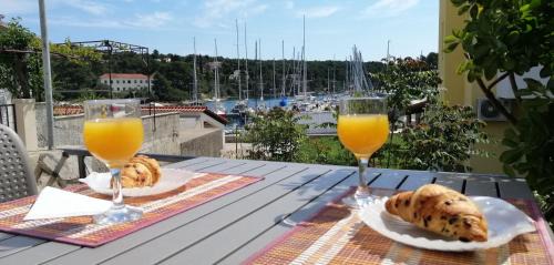 Vrboska Apartment | Apartment Sea princess