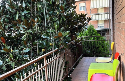 Mirandola Apartment | Apartment sleeps 8 with kitchen and 2 bathrooms inMirandola