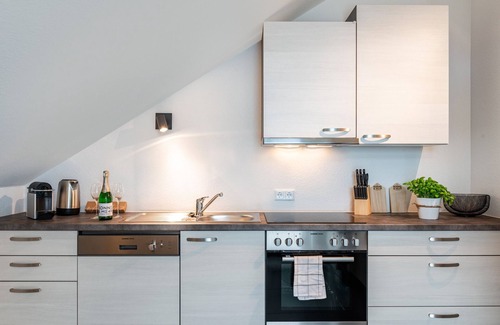 Stockach Apartment | Apartment 'Sonne Und Mehr' with Lake View, Private Terrace and Wi-Fi