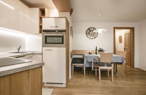 Virgen Apartment | Apartment-Standard-Private Bathroom-Terrace-Top 2
