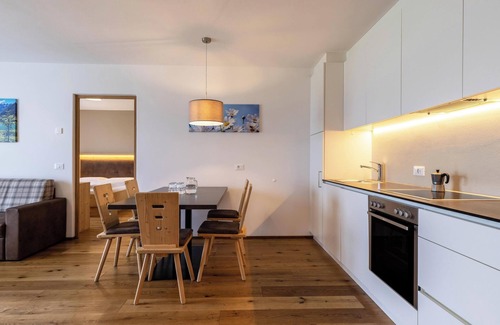 Santo Stefano Apartment | Apartment "Stefansdorf Wohnung 4" with Mountain View, Wi-Fi, Garden, Balcony & BBQ