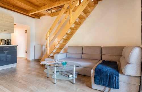 Sarntal Apartment | Apartment "Stofnerhof Neu" with Mountain View, Shared Garden & Wi-Fi