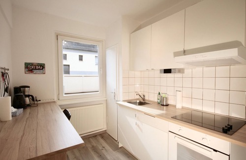 Griesenbruch Apartment | Apartment-Superior-Private Bathroom-Garden view