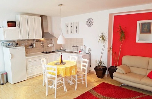 Prvic Luka Apartment | Apartment Svjetlana, (11662), Prvić Luka, Croatia