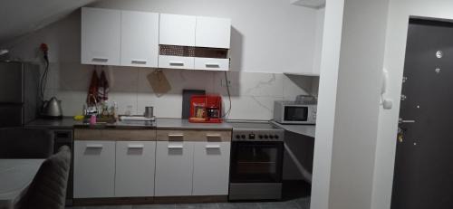Bitola Apartment | Apartment-sweet home in town center
