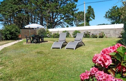 Goulien Apartment | Apartment Ty Ménez by Interhome