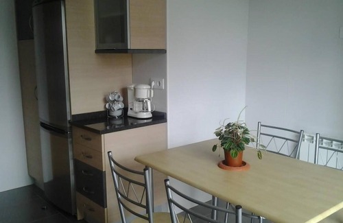 Iraizotz Apartment | Apartment 'Ultzama' with Mountain View and Balcony