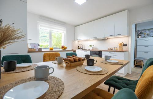 Jesenice Apartment | Apartment under the Larch