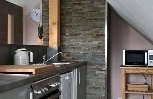 Elsoff Apartment | Apartment Unter den Eichen - Apartment, shower, toilet, 2 bedrooms