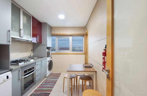 Vagos Apartment | Apartment 'Vagueira - Luzes, Mar, Ação' with Balcony and Wi-Fi