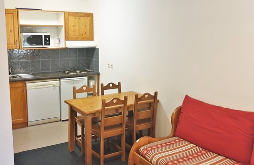 Vaujany Apartment | Apartment Vaujany Les Valmonts, 4 people with sauna and hammam