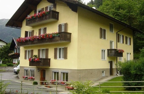 Grosskirchheim Apartment | Apartment W 2 + room W 3 - Hotel Post holiday home