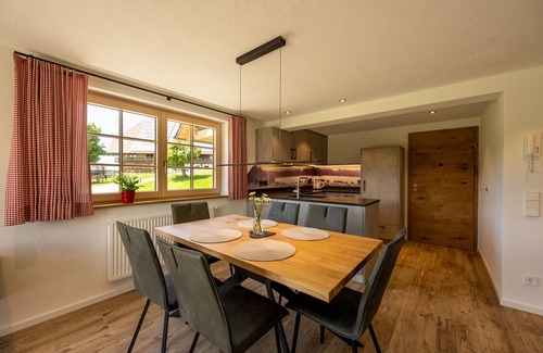 Breitnau Apartment | Apartment 'Wiesenglück' with Mountain View, Private Terrace and Wi-Fi