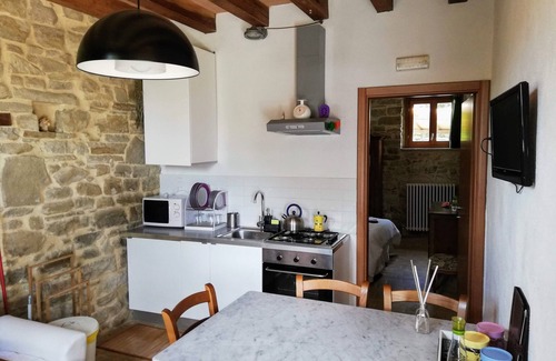 Assisi Apartment | Apartment with 2 bedrooms in a panoramic landscape with a large pool