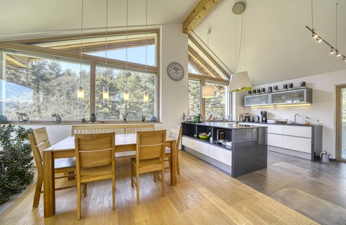 San Genesio Atesino Apartment | Apartment with a breathtaking mountain panorama - near Bolzano