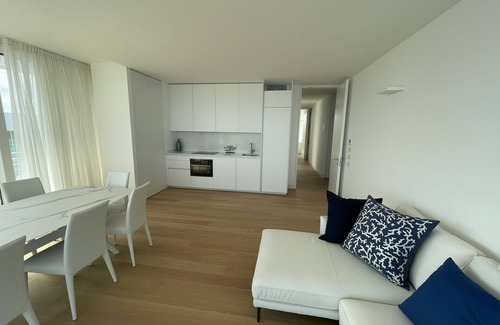 Jesolo Apartment | Apartment with direct sea view, private beach, SPA, gym, 5 pools