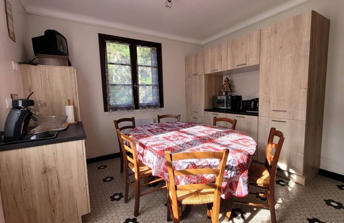 Gedre Apartment | Apartment with garden with magnificent view of the village and the mountains