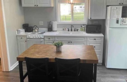 Stevensville Apartment | Apartment with Lounge Stevensville, MD