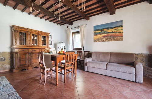 Montemassi House | Apartment with Pool near Roccatederighi in Tuscan Maremma