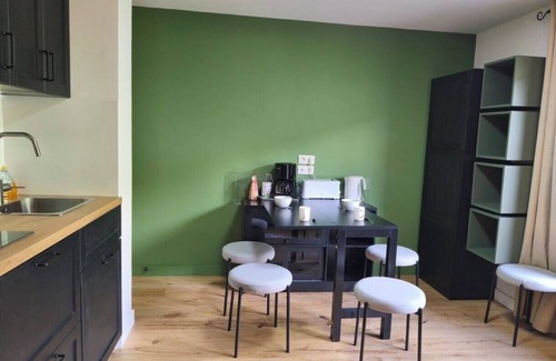 Flumet Apartment | Apartment with pool at the foot of the slopes