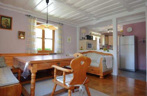 Prunn Apartment | Apartment with private terrace in Prunn