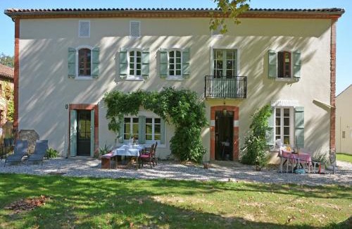 Artigat Villa | Apartment with private terrace in Artigat, cleaning included