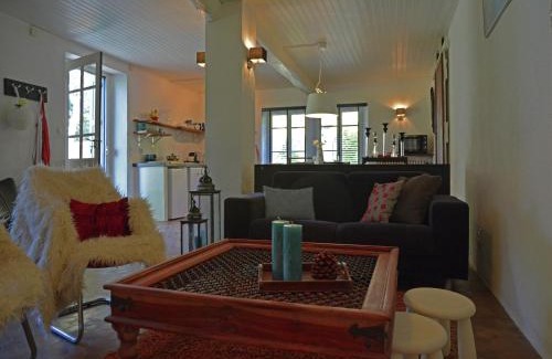 Artigat Villa | Apartment with private terrace in Artigat, cleaning included