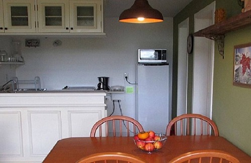 Bairro Lago Negro Apartment | APARTMENT WITH TWO FLOORS, NEAR LAGO NEGRO, WITH INTERNET, FURNISHED AND AIR CONDITIONED