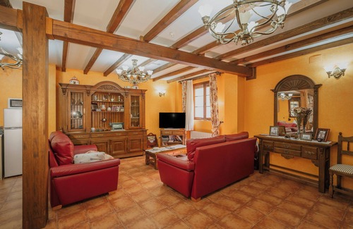 Ampudia Apartment | Apartment 'Y Corte Turismo Rural' with Wi-Fi