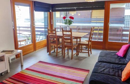 Saint-Pierre-de-Clages Apartment | Apartment Zanfleuron A1 by Interhome