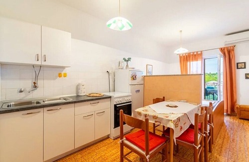 Krvavica Apartment | Apartment Zdenko, (11037), Krvavica, Croatia
