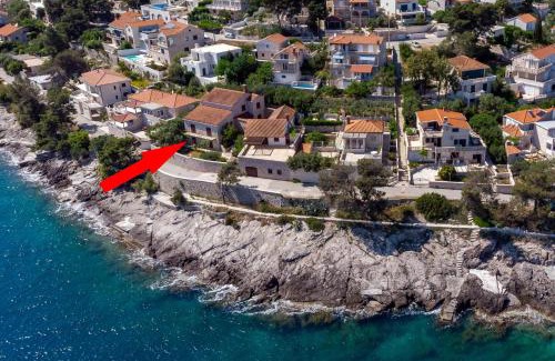 Selca House | Apartments and rooms by the sea Puntinak, Brac - 12255