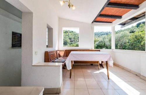 Cove Donja Krusica (Donje selo) Apartment | Apartments by the sea Cove Donja Kruscica - Donja Krusica, Solta - 15636