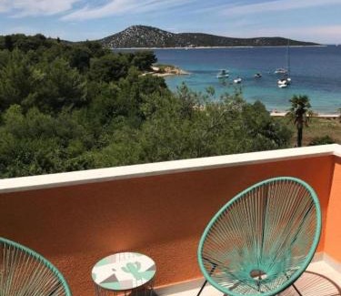 Prvic Luka Apartment | Apartments Delfin