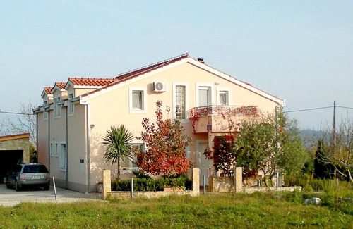 Kastel Stafilic Apartment | Apartments Dražen, (15759), Kaštel Štafilić, Croatia
