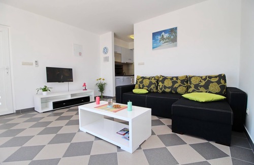 Drace Apartment | Apartments Gusti - One Bedroom Apartment with Terrace and Sea View