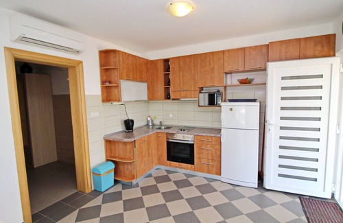 Drace Apartment | Apartments Gusti - Studio Apartment with Terrace and Sea View