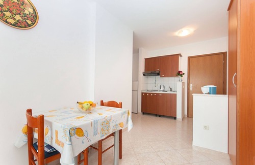 Bratus Apartment | Apartments Igor (33401-A3) - Bratus